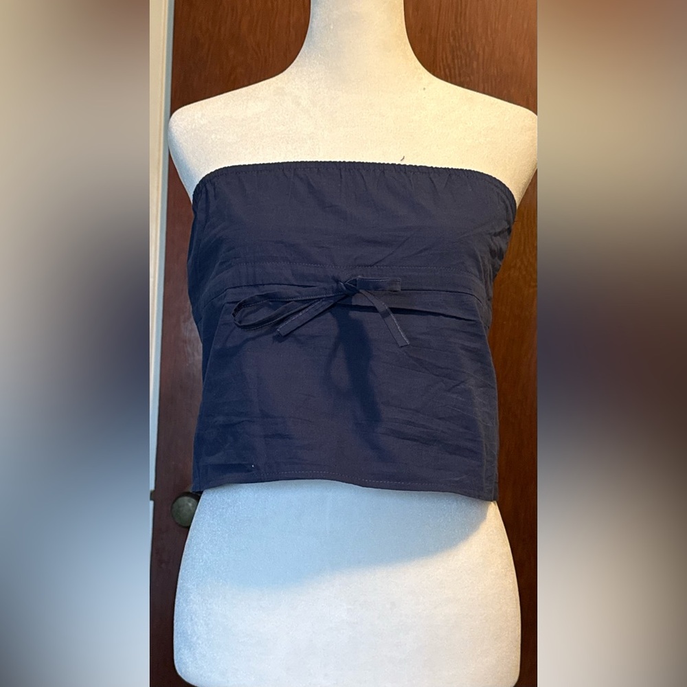 Edikted Navy Strapless Crop Top size small